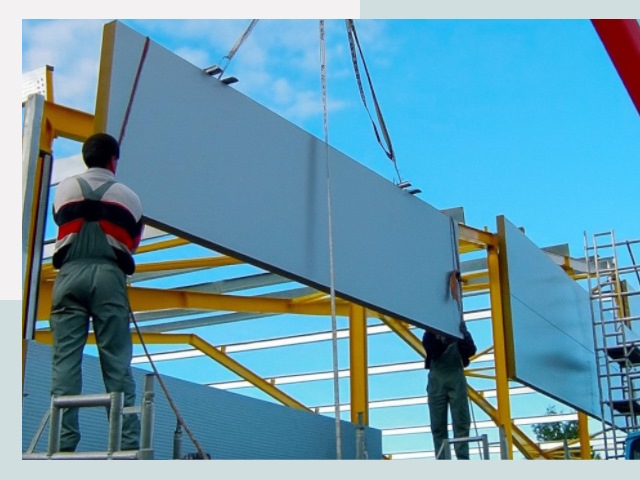 Монтаж сэндвич-панелей в Гагарине от 624 руб.