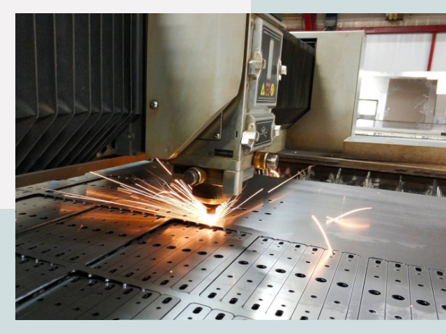 Лазерная резка металла в Гагарине от 624 руб.